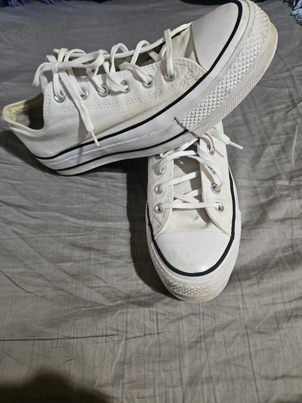 Converse White Platform Canvas Low Top Sneakers with Black Stripe, Size 10 Women